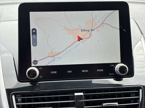 Used 2024 Mitsubishi Eclipse Cross SEL AWD/4WD image 18