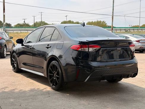 Used 2020 Toyota Corolla SE FWD image 5
