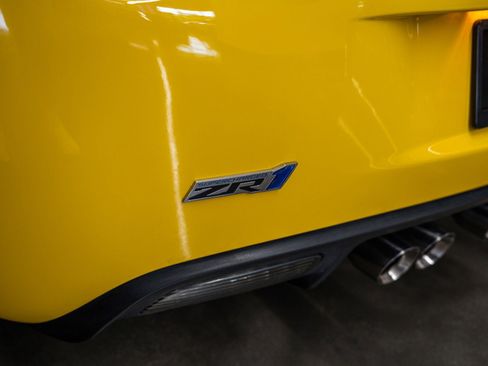 Used 2011 Chevrolet Corvette ZR1 w/ Preferred Equipment Group RWD image 25