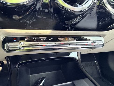 Used 2022 Mercedes-Benz A 220 image 26