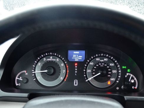 Used 2015 Honda Odyssey Touring image 16