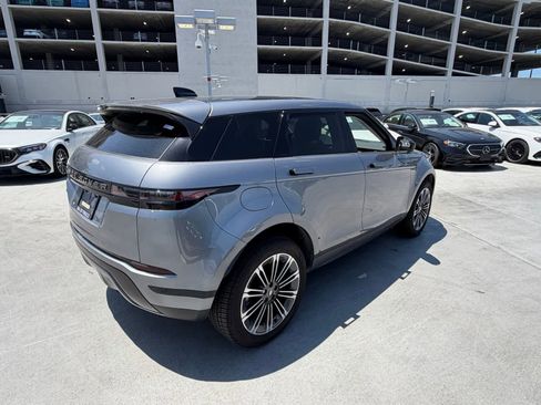 Used 2025 Land Rover Range Rover Evoque S AWD/4WD image 4