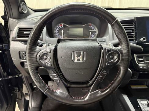 Used 2023 Honda Ridgeline Black Edition image 10