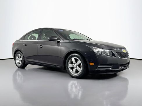 Used 2013 Chevrolet Cruze LT w/ All-Star Edition image 3