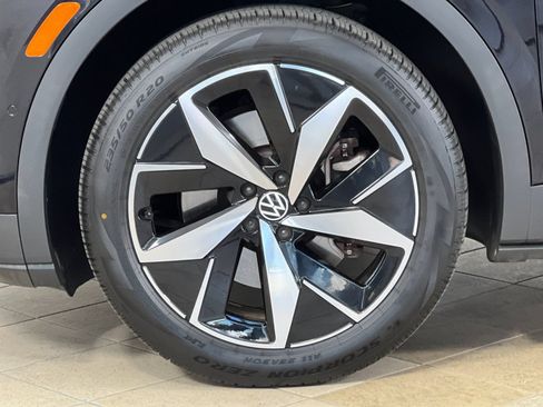 Used 2023 Volkswagen ID.4 S RWD image 26