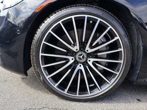Certified 2023 Mercedes-Benz S 500 4MATIC image 9