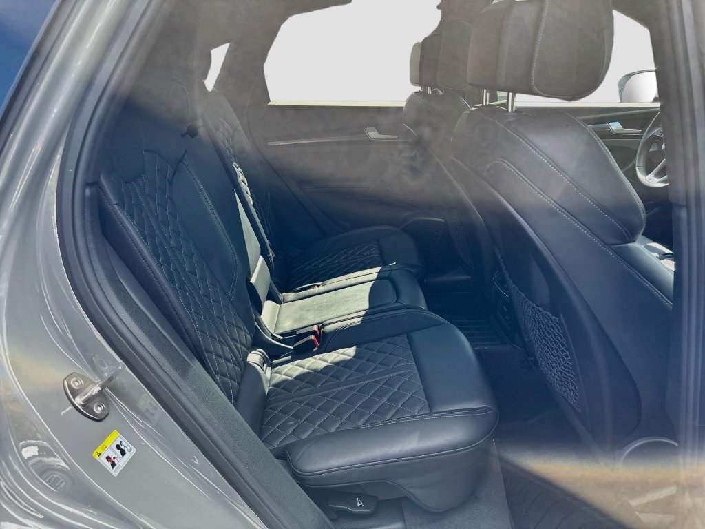 Used 2021 Audi SQ5 Prestige w/ Prestige Package AWD/4WD image 28