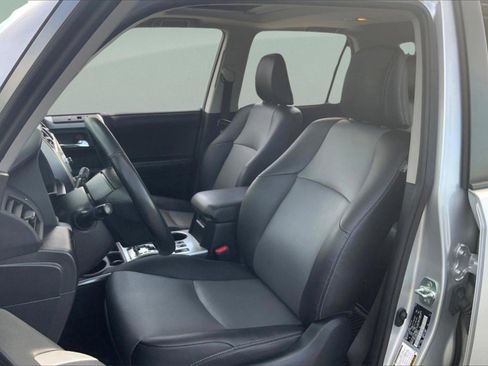 Used 2023 Toyota 4Runner SR5 Premium w/ Moonroof Package image 26