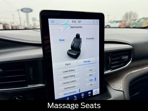 Certified 2020 Ford Explorer Platinum w/ Premium Technology Package image 28