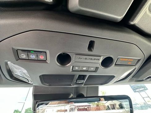 New 2025 GMC Hummer EV 2X image 25