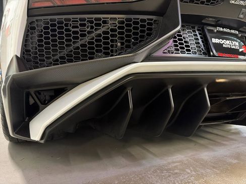 Used 2016 Lamborghini Aventador LP 750-4 Superveloce image 30