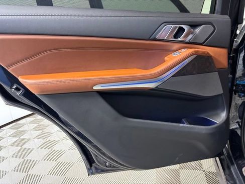 Certified 2025 BMW X7 M60i AWD/4WD image 20