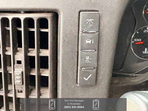 Used 2020 GMC Savana 2500 Work Van w/ Driver Convenience Package image 10