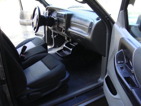 Used 2011 Ford Ranger XLT AWD/4WD image 11
