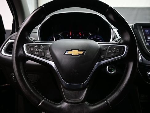 Used 2022 Chevrolet Equinox LT FWD image 26