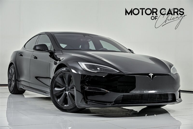 Used 2024 Tesla Model S AWD/4WD image 1