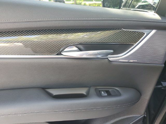 Used 2023 Cadillac XT6 Sport w/ LPO, Floor Liner Package AWD/4WD image 15