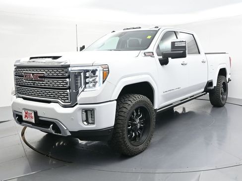 Used 2022 GMC Sierra 3500 Denali w/ Denali Ultimate Package AWD/4WD image 1