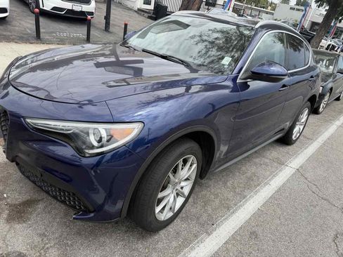 Used 2018 Alfa Romeo Stelvio Ti AWD/4WD image 1