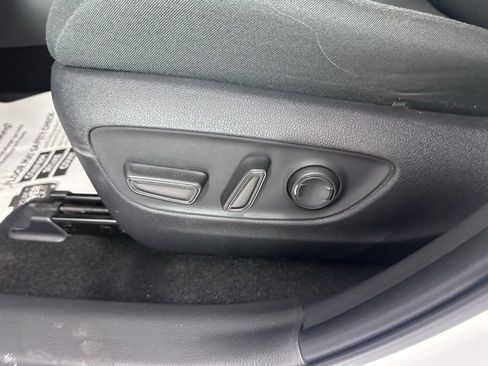 Used 2023 Toyota RAV4 XLE image 21