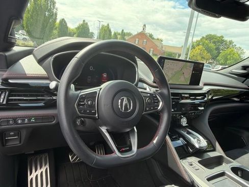 Used 2025 Acura MDX A-Spec AWD/4WD image 17