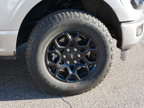 Used 2025 Ford F150 XLT w/ Equipment Group 302A MID image 15