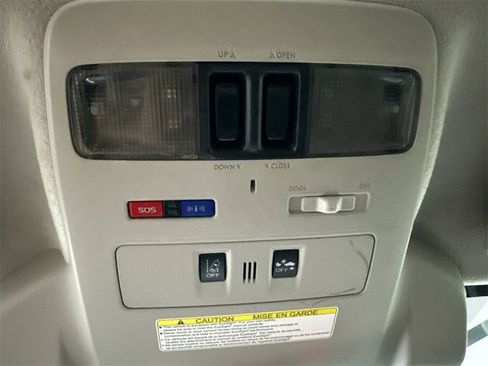 Used 2016 Subaru Crosstrek 2.0i Limited image 31