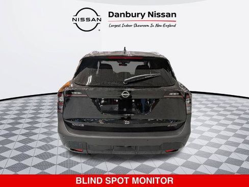 Certified 2025 Nissan Kicks SV w/ SV Premium Package AWD/4WD image 5