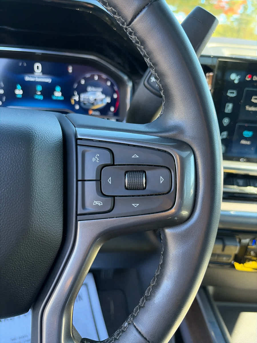 Used 2024 Chevrolet Silverado 2500 High Country w/ Midnight Edition AWD/4WD image 24