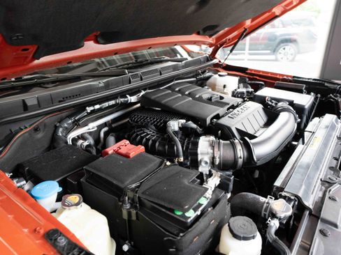 Used 2025 Nissan Frontier PRO-4X AWD/4WD image 31