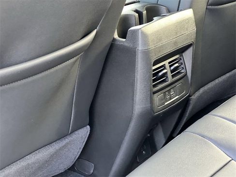 New 2026 GMC Canyon Elevation w/ Convenience Package image 26