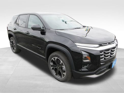 New 2026 Chevrolet Equinox LT w/ Safety and Technology Package FWD image 7