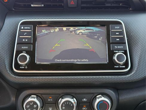 Used 2023 Nissan Kicks S FWD image 17