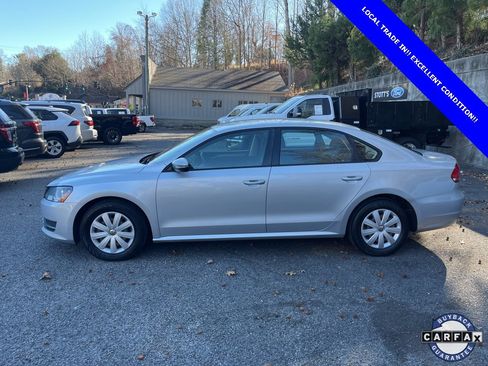 Used 2012 Volkswagen Passat 2.5 S image 8