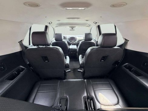 Used 2020 Chevrolet Traverse LT AWD/4WD image 5