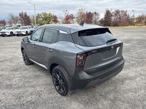 New 2026 Nissan Kicks SR w/ SR Premium Package image 8