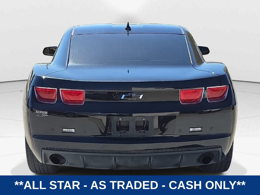 Used 2011 Chevrolet Camaro LT RWD image 4