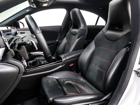 Used 2022 Mercedes-Benz CLA 250 image 18