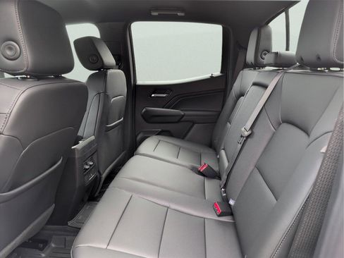 New 2026 GMC Canyon Elevation w/ Convenience Package image 31