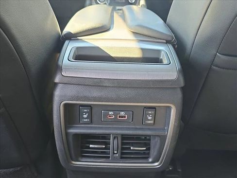 Used 2024 Nissan Murano SL image 18