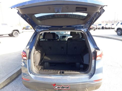 Used 2024 Chevrolet Equinox LS w/ LS Convenience Package image 10