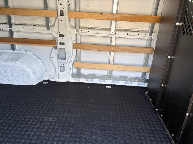 Used 2025 RAM ProMaster 2500 w/ U-Haul Equipment Group FWD image 11