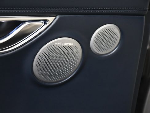 Used 2025 Genesis GV80 3.5T Prestige image 16