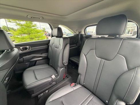 Used 2026 Kia Sorento X-Line EX AWD/4WD image 8