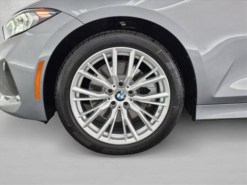 Used 2023 BMW 330i Sedan w/ Driving Assistance Package RWD image 28