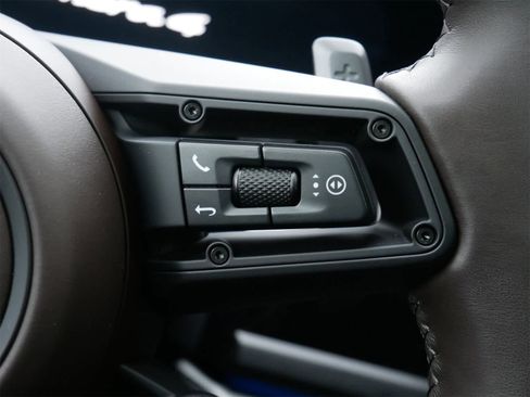 New 2026 Porsche Panamera 4 image 18