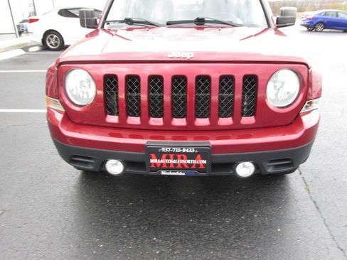 Used 2014 Jeep Patriot Latitude FWD image 46