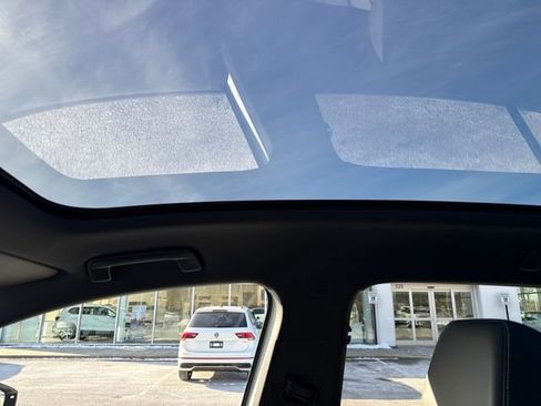 Certified 2023 Volkswagen ID.4 Pro S image 31