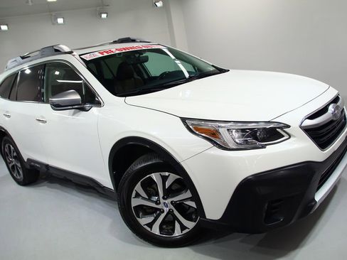 Used 2020 Subaru Outback Touring XT image 10