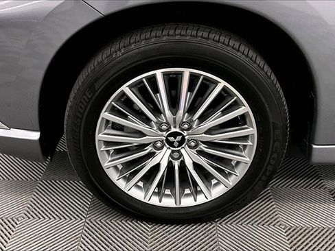 Used 2022 Mitsubishi Outlander SEL image 9